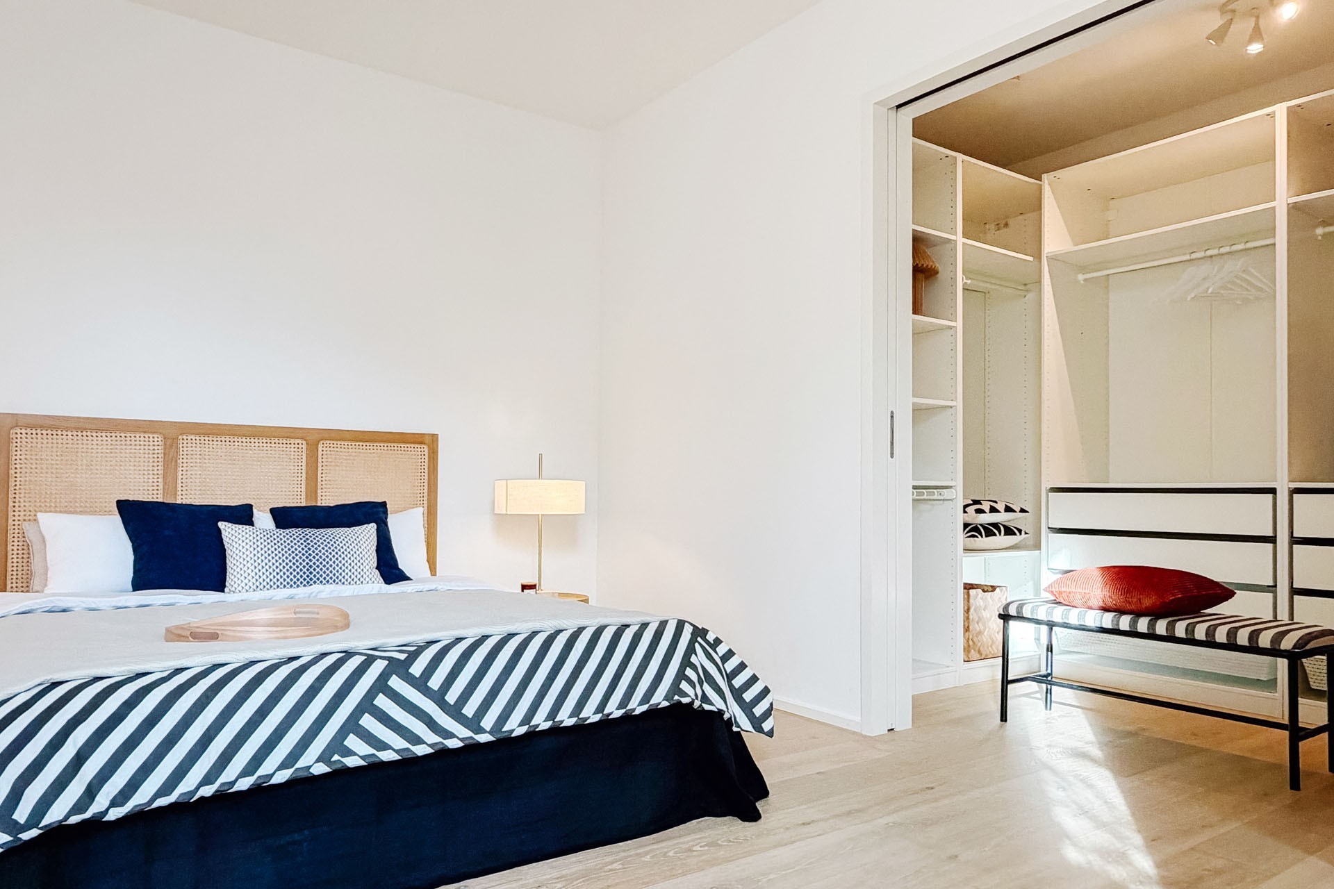 Schlafen und Ankleide