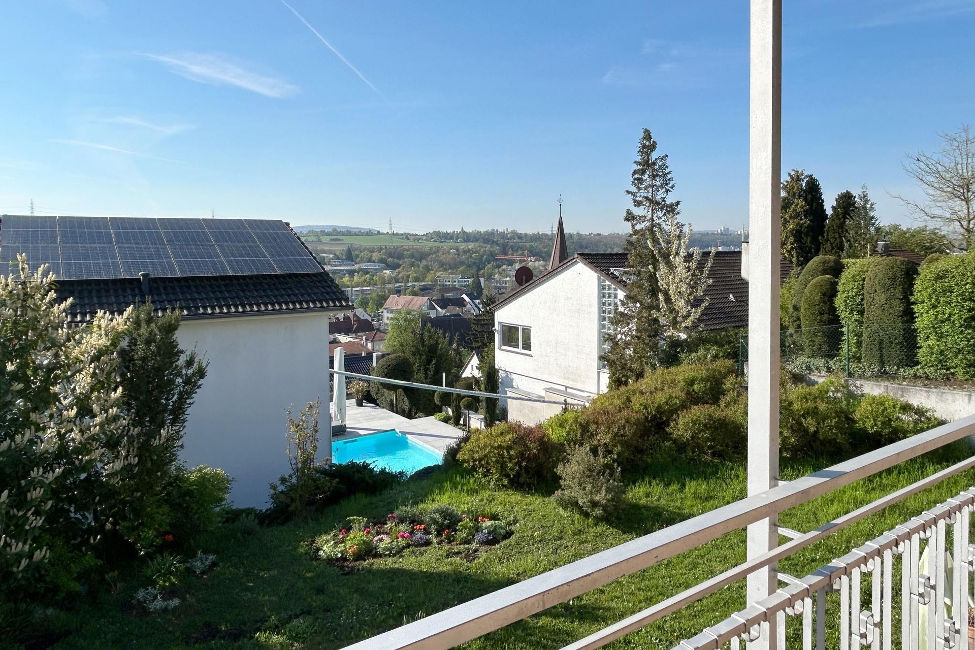 Balkon OG