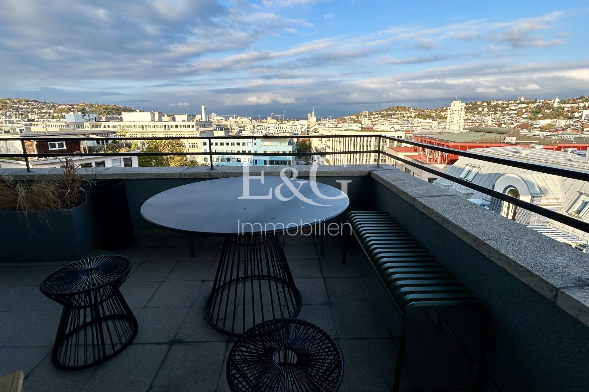 6. OG Terrasse