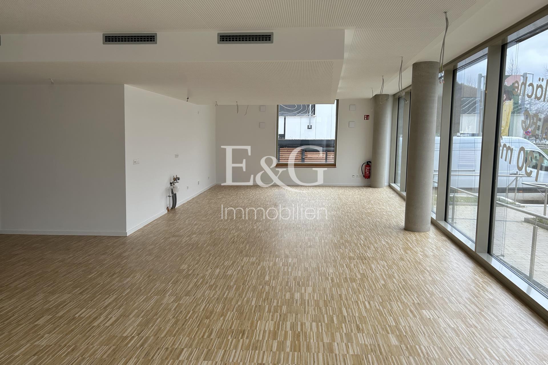 Büro EG
