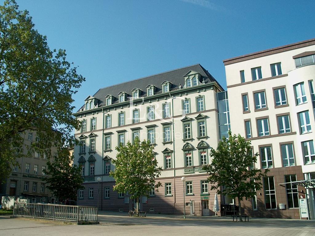 Wilhelmsplatz 10