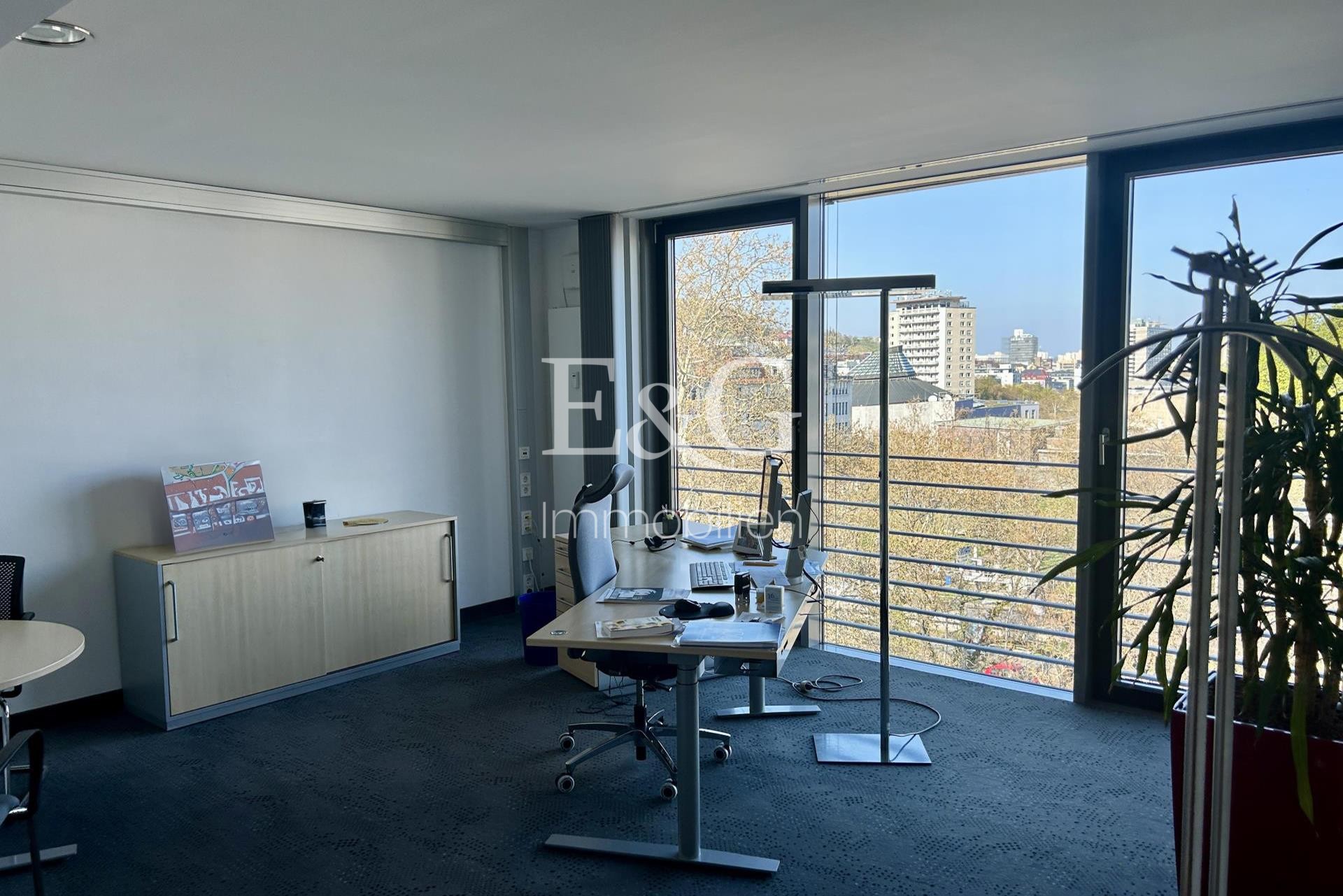 Büro